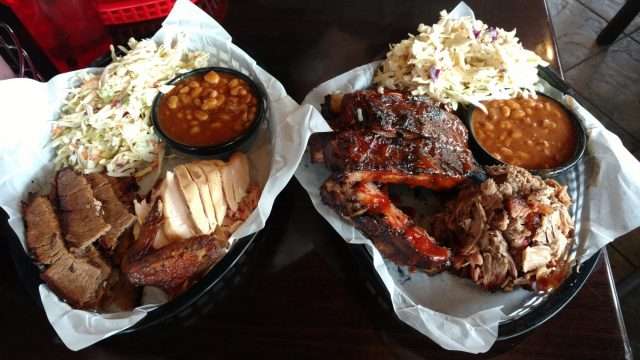 big-hole-bbq-food-02