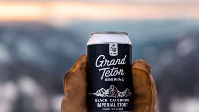 grand-teton-brewing-outside-03