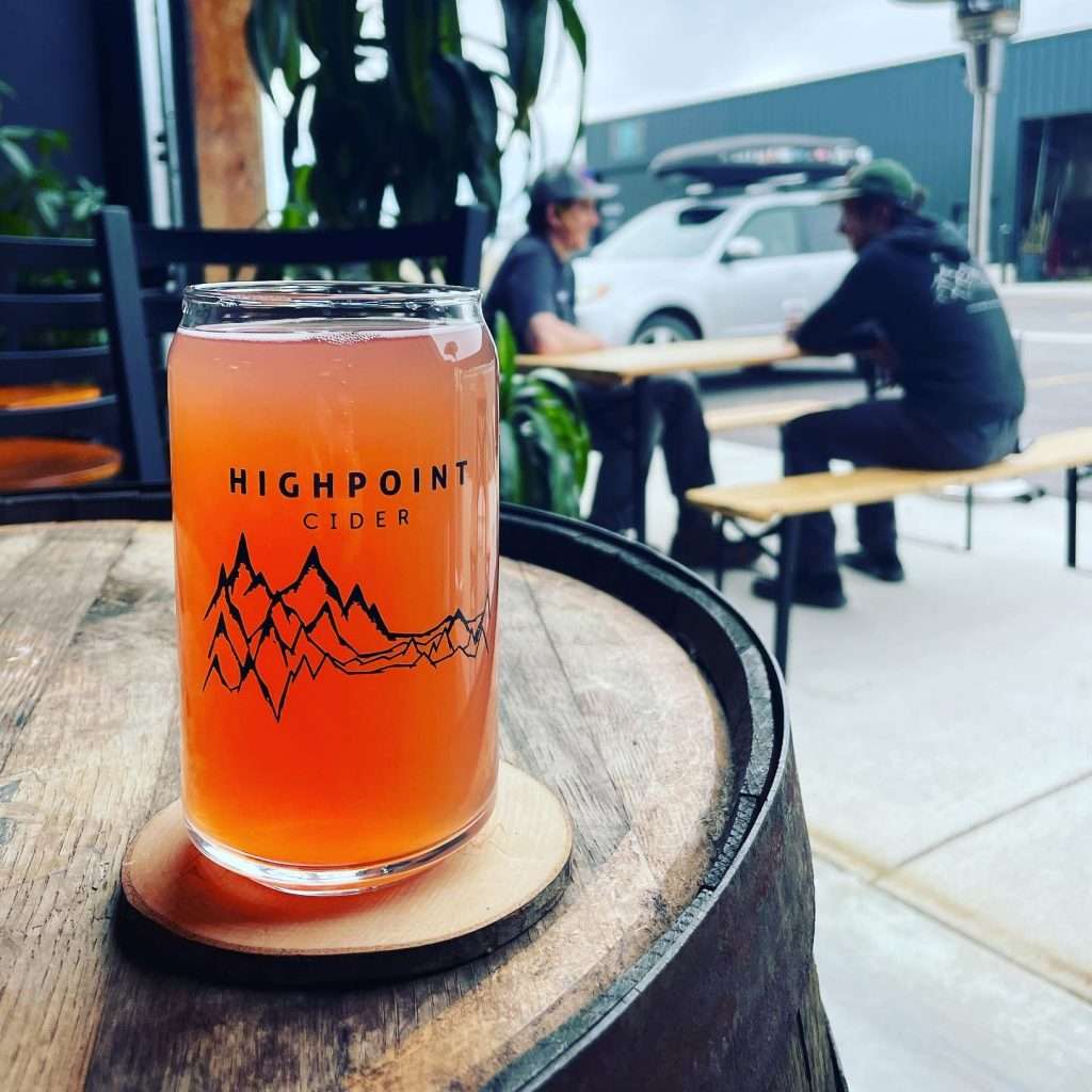 highpoint-cider-outside-01